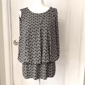 Lane Bryant Bloussen Tiered Sleeveless Top. Plus Size 26/28